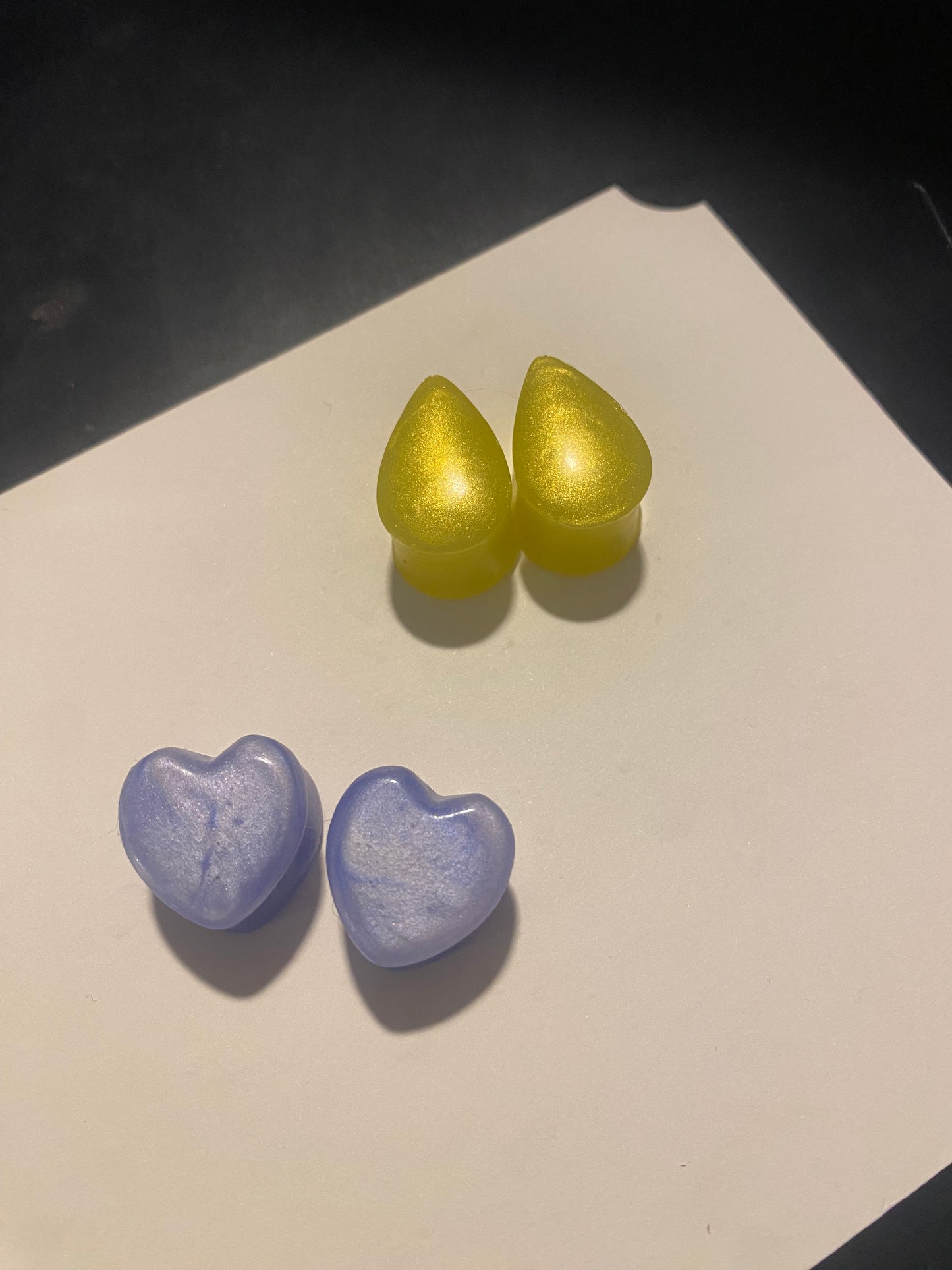 Solid Silicone “Heart Shaped” Plugs Sizes 6mm-12mm